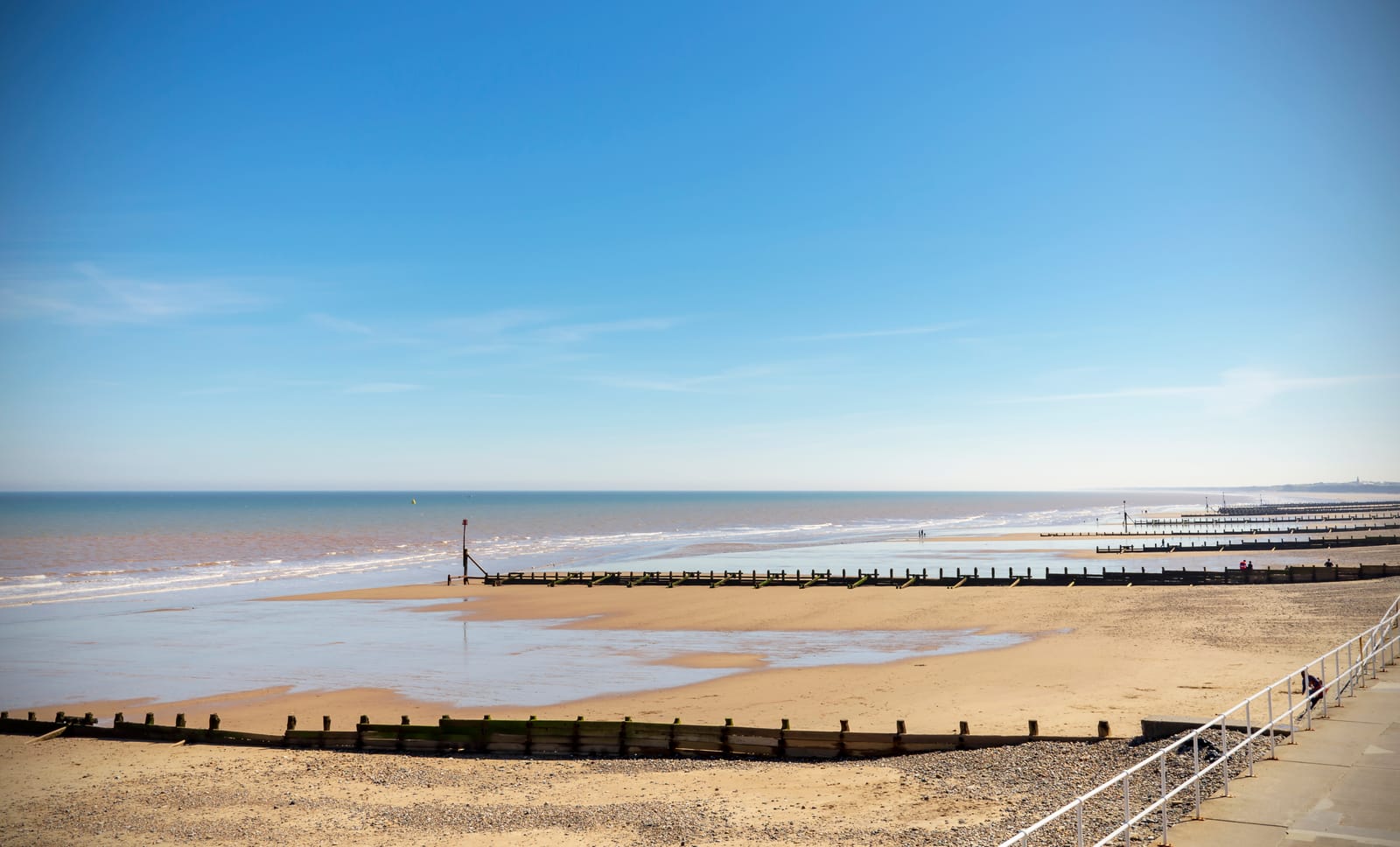 Things To Do In Hornsea: From Beaches to Boutiques